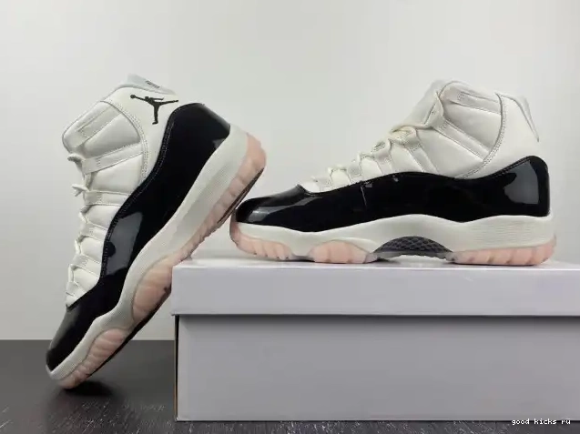 Rep WMNS 11 Air AR0715-101 Jordan Neapolitan 0325